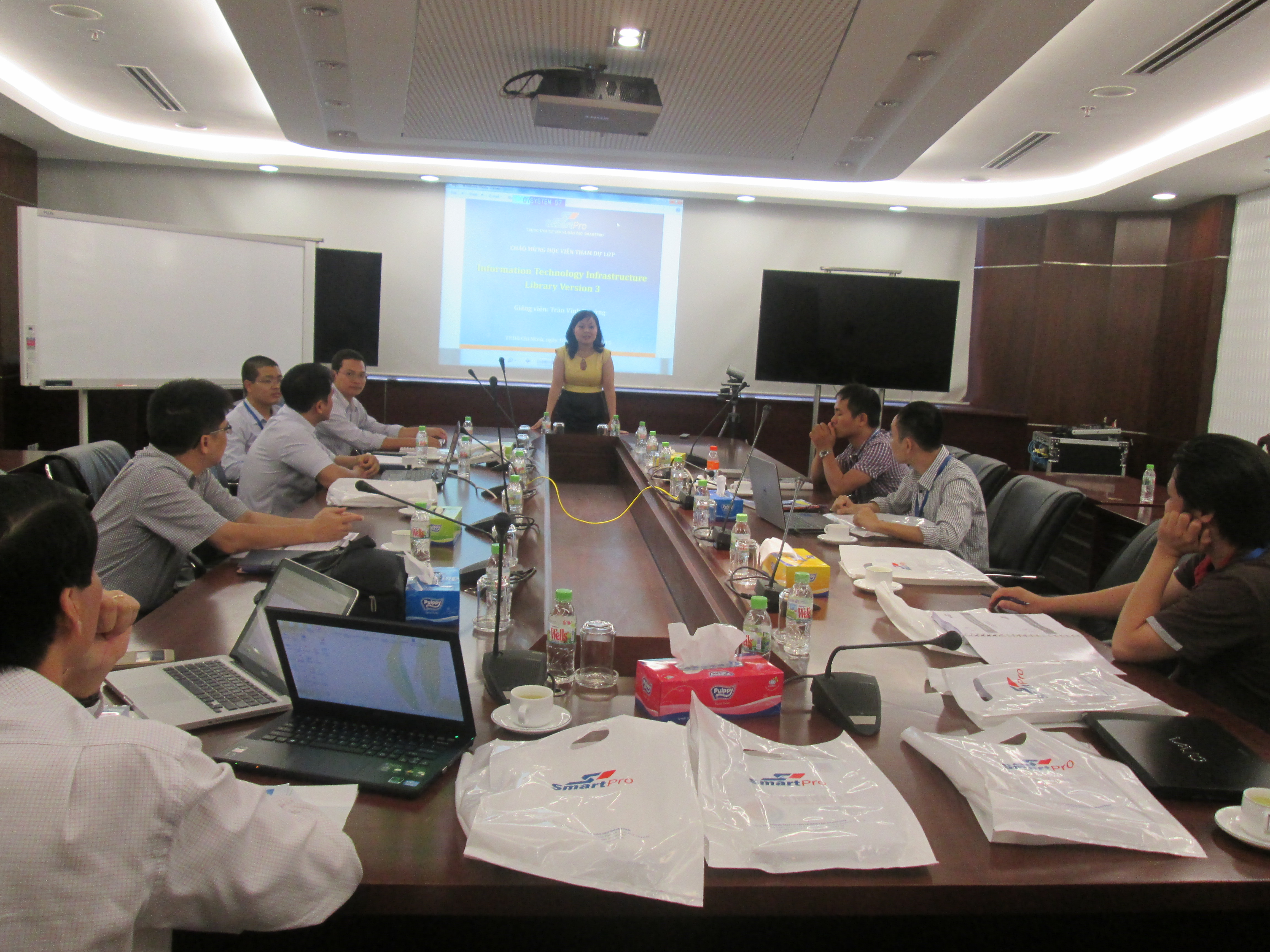 Đại diện PTSC phát biểu khai giảng chương trình đào tạo